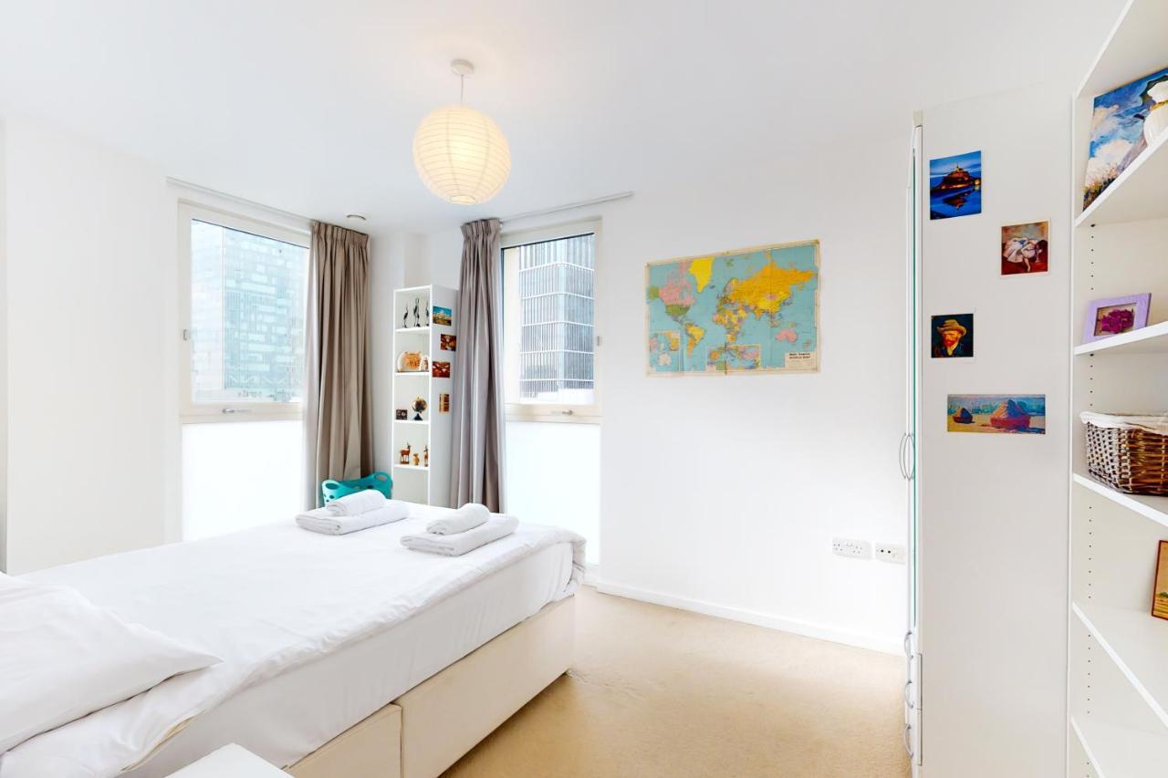 Lovely 2 Bedroom Flat With Balcony In Stratford Londres Extérieur photo